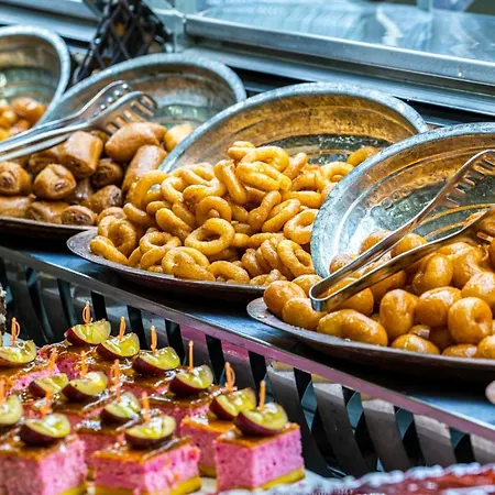 Ośrodek wypoczynkowy Bera Alanya 5*