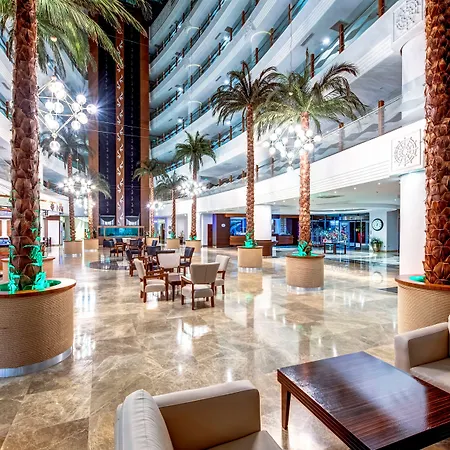 Bera Alanya 5* Konaklı
