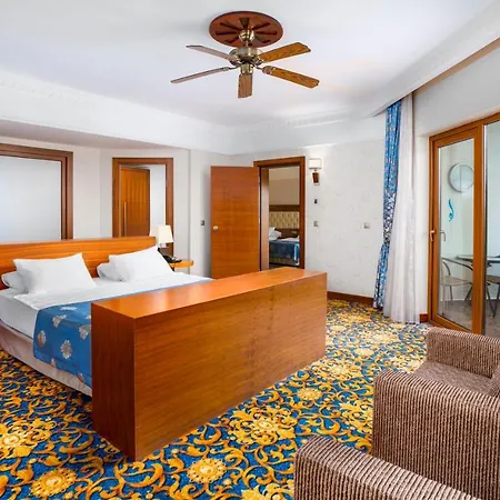 Bera Alanya Resort Konaklı
