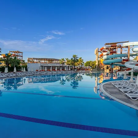 Bera Alanya אתר נופש