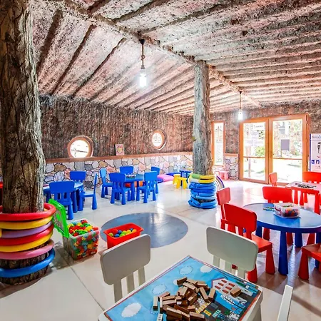 Bera Alanya אתר נופש קונאקלי