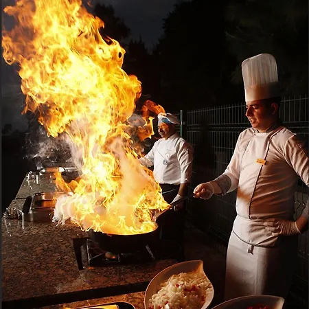 אתר נופש Bera Alanya קונאקלי