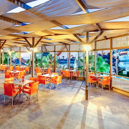 Bera Alanya אתר נופש 5*