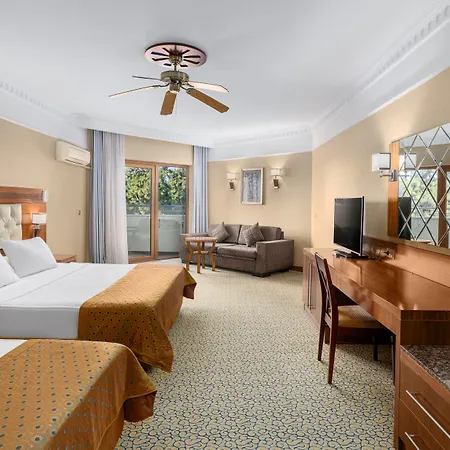 Bera Alanya 5*